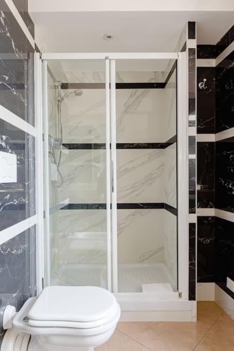 41 Nazionale Suite 41 ローマ エクステリア 写真