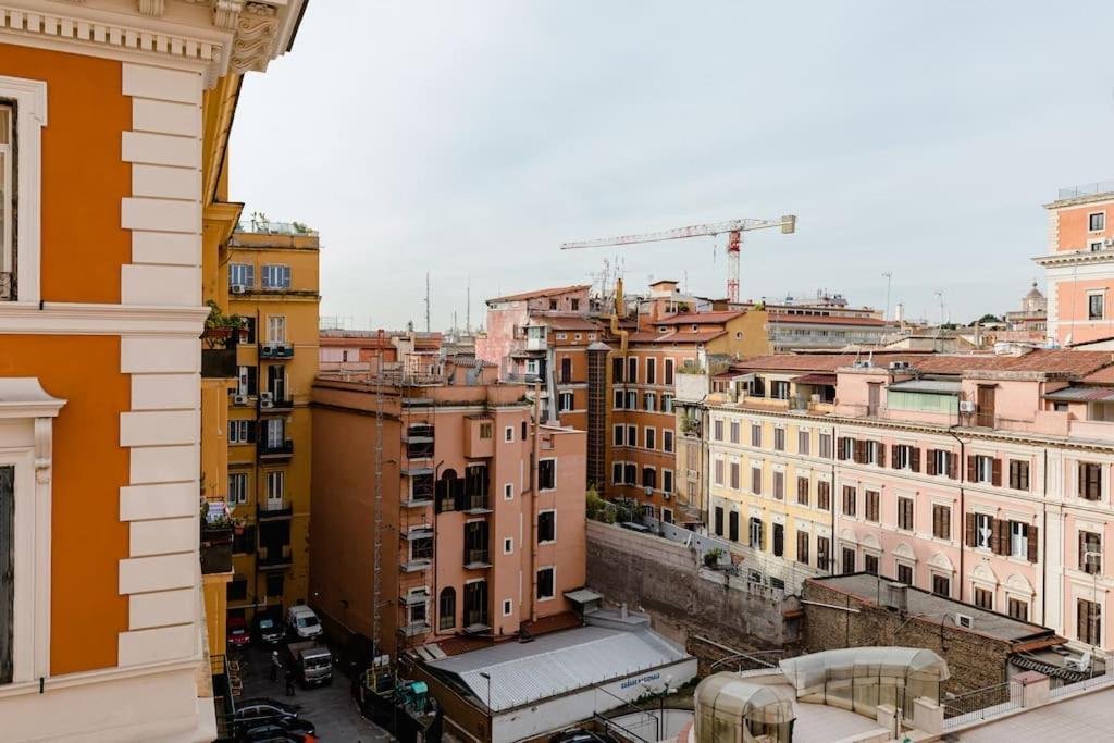41 Nazionale Suite 41 ローマ エクステリア 写真