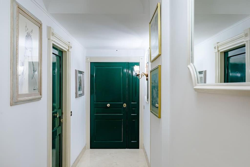 41 Nazionale Suite 41 ローマ エクステリア 写真