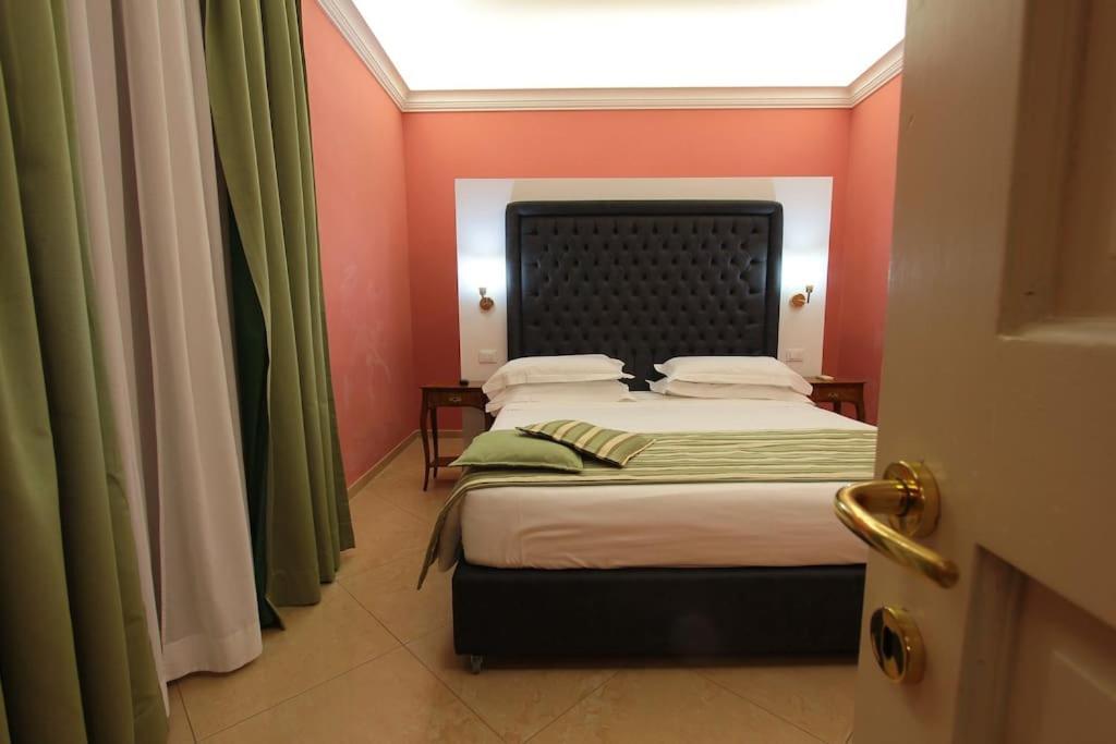 41 Nazionale Suite 41 ローマ エクステリア 写真
