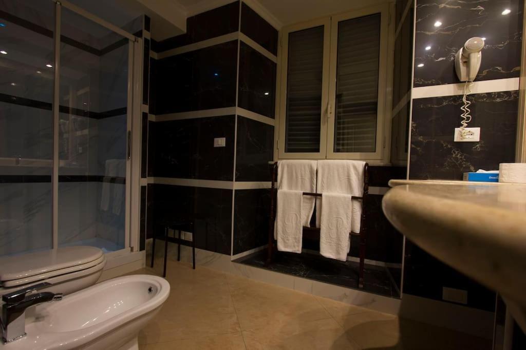 41 Nazionale Suite 41 ローマ エクステリア 写真