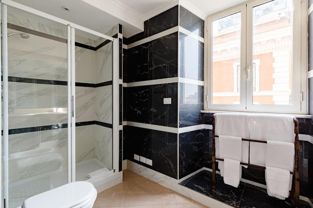 41 Nazionale Suite 41 ローマ エクステリア 写真